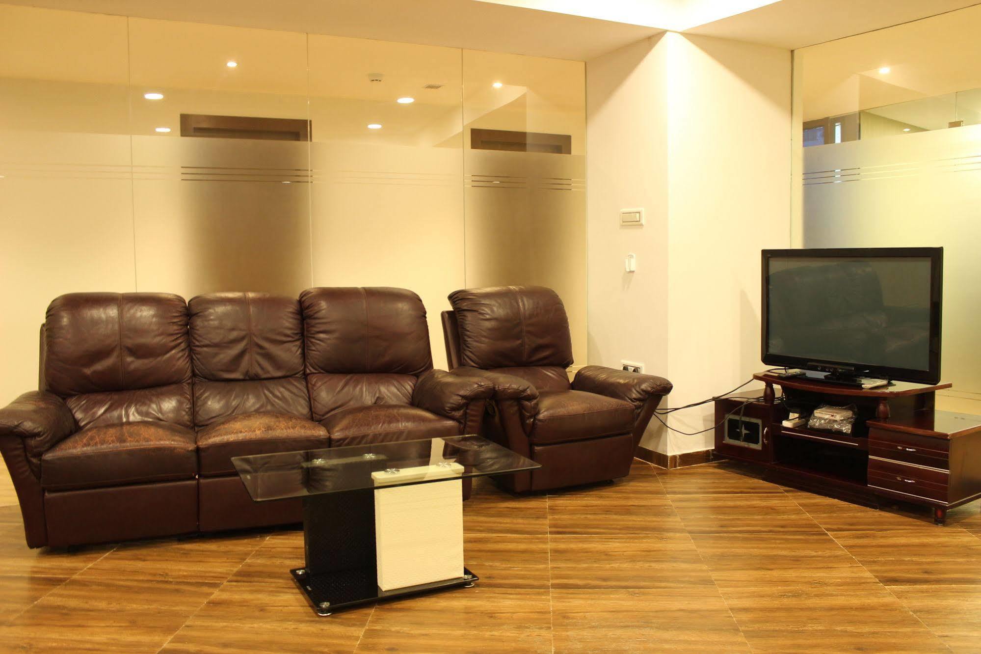 Maxx Value Hospitality Hotel Mumbai Exterior photo