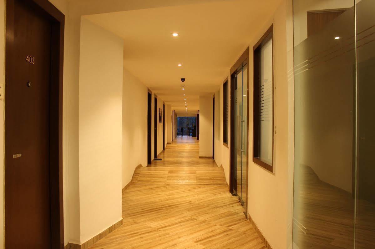 Maxx Value Hospitality Hotel Mumbai Exterior photo